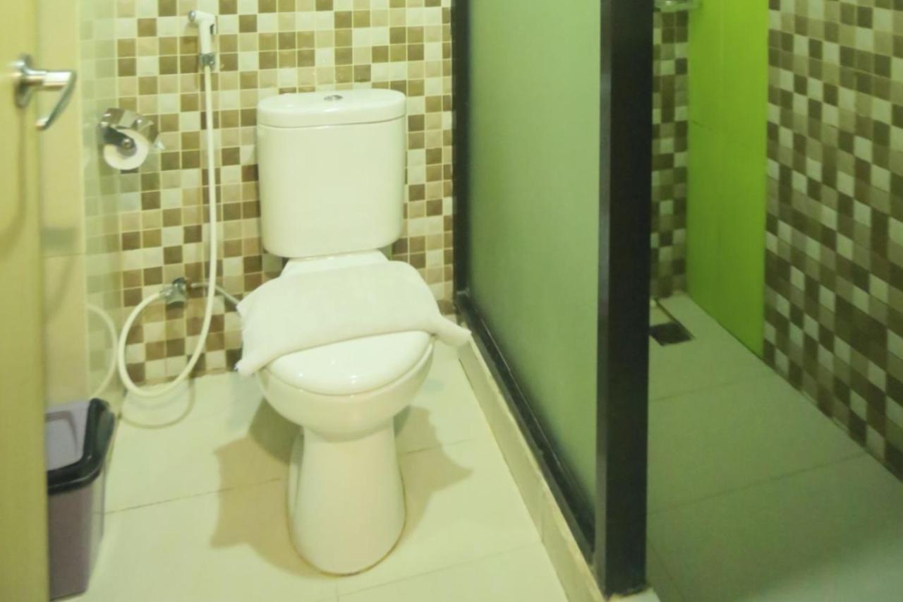 Utc Dago Hotel Μπαντούνγκ Εξωτερικό φωτογραφία