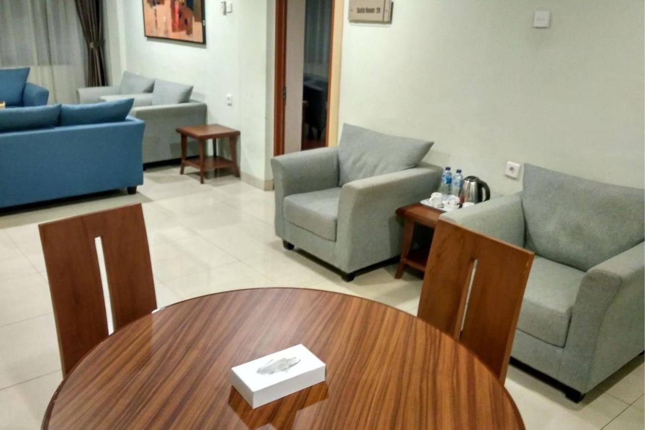 Utc Dago Hotel Μπαντούνγκ Εξωτερικό φωτογραφία
